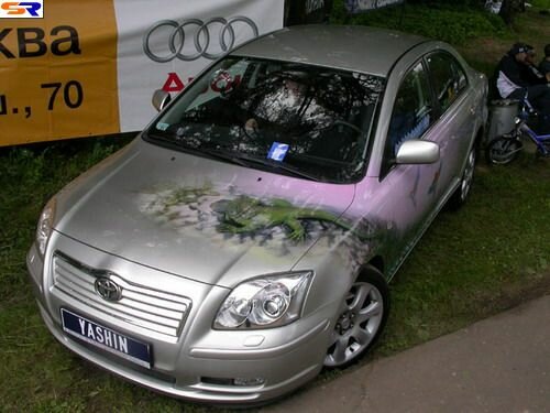 http://completeall.com/pictures/car-airbrushing/9.jpg