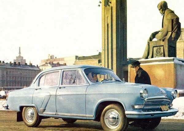 SSSR cars industry